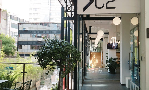平面设计艺术_平面设计留学院校推荐