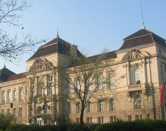 柏林艺术大学
