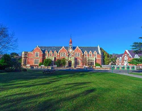 林肯大学