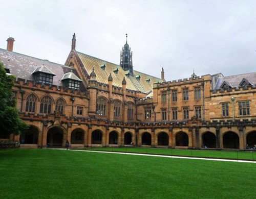 悉尼大学