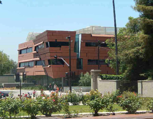 加州艺术学院